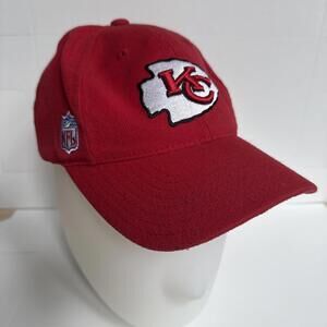 VINTAGE 2002‎ KANSAS CITY CHIEFS REEBOK ON FIELD ADJUSTABLE EMBROIDERED CAP